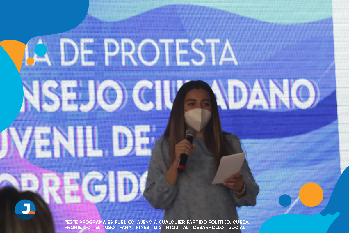 imjcorregidora's tweet photo. Hoy el Presidente del @MpioCorregidora ; @RobertSosaP  tomo protesta a las y los jóvenes que estarán conformando el Consejo Ciudadano Juvenil, quienes trabajarán para crear y vigilar las políticas públicas en favor de las juventudes de Corregidora.
#JuventudCorregidora https://t.co/VAPmVbNehZ
