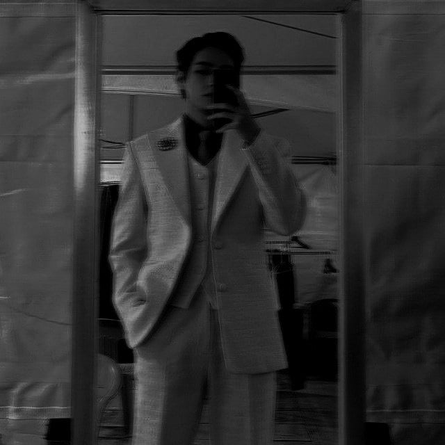 i'm back from hiatus
fblb ? komen + rt
fmbst ? dm terbuka lebar

#rootrp #root #rootrpindo #roleplayerindonesia #roleplayer #rp