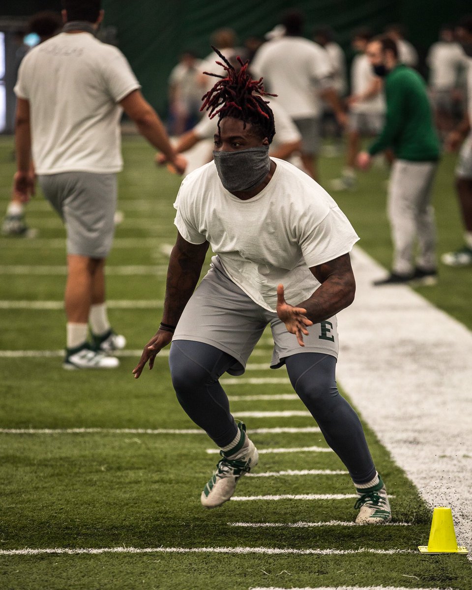 higherupcentral's tweet photo. Nobody Cares Work Harder ⛓🏴‍☠️
#RIQSHOTIT | @EMUSTRONG https://t.co/dcVZ6N57ww