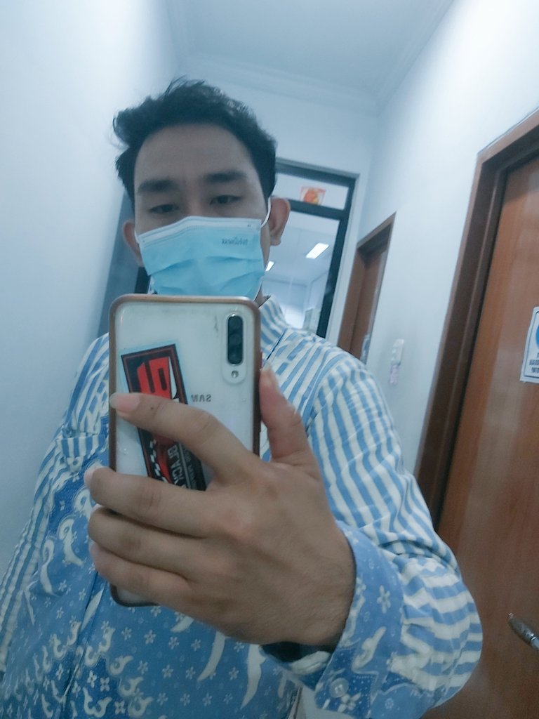 Good morning selamat pagi, baju kuning gak mandi pagi... 😁 semangat pagi 😘🎁🥳🥰