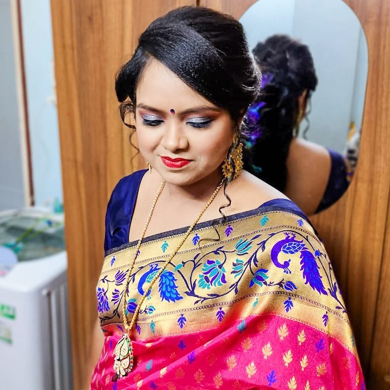 moumitasarkars1's tweet photo. #NewProfilePic #TraditionalWeddings #bong https://t.co/KyMCCvewHM