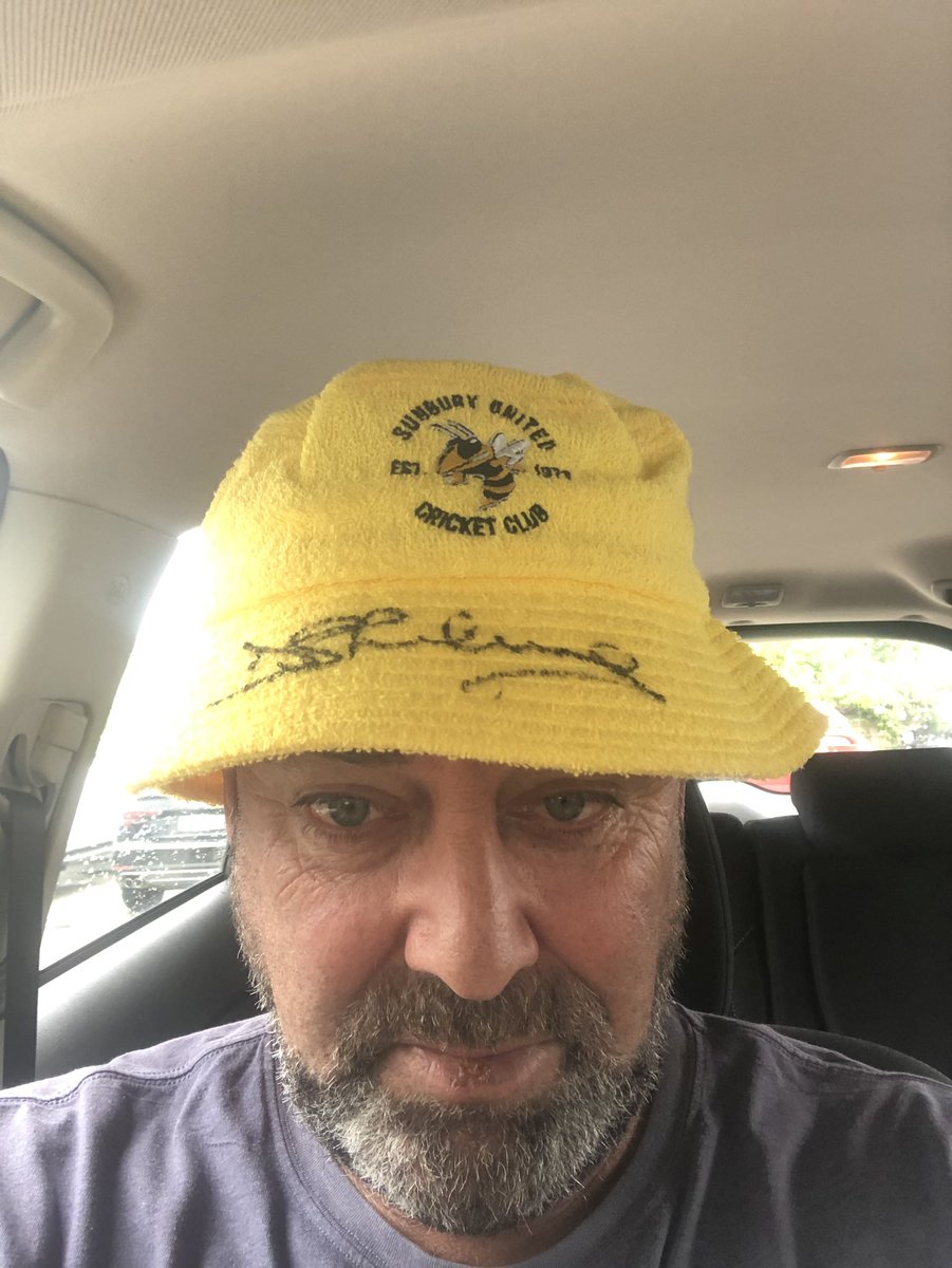 Sunburyunitedcc's tweet photo. BOOF SIGNED SUCC TERRY TOWELLING HATS!

How good is this 😍 The legend himself @darren_lehmann was kind enough to personally sign 2x of our SUCC vintage Terry Towelling hats, to help raise funds for our club at our upcoming $100 Day. Want a ticket or or more info? DM us 🐝 https://t.co/st8IPGUizk
