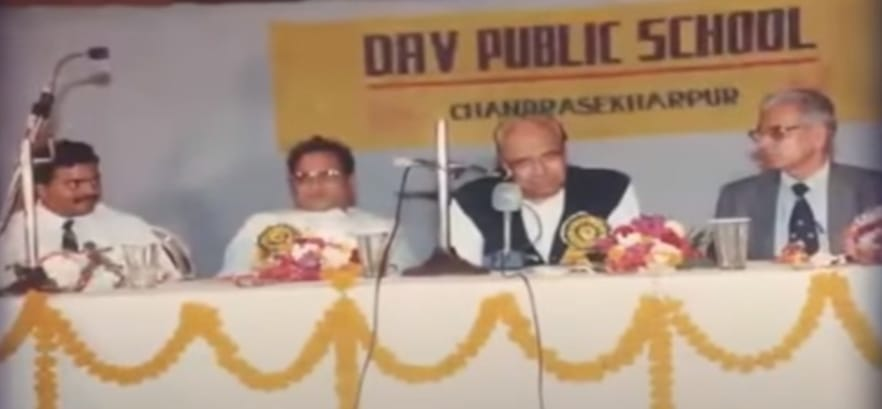 suryanandannet's tweet photo. Memory Lane : DAV ChandrasekharPur
#DAVCSPUR #Odisha #Bhubaneswar https://t.co/trfswkkMtP