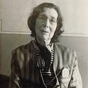 Next. Suffragettes. Sheroes, right? But violent. Ethel Moorhead, tax resister & 1st Scottish suffragette to be forcibly fed. Was arrested in the grounds of Traquair house w/ fire lighting equipment. Probs also tried to arson Burns' Cottage. But a brilliant painter Good but bad /2