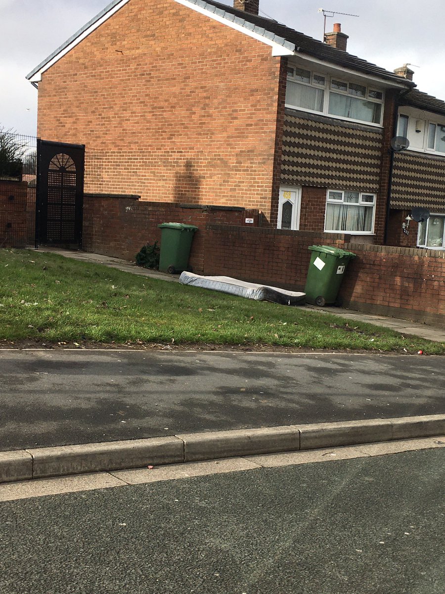 #flytipping at Shelley street, Sutton manor and Sutton Heath road <a href="/sthelenscouncil/">St Helens Borough Council</a> 
Find who’s responsible and prosecute 
#keepbritaintidy