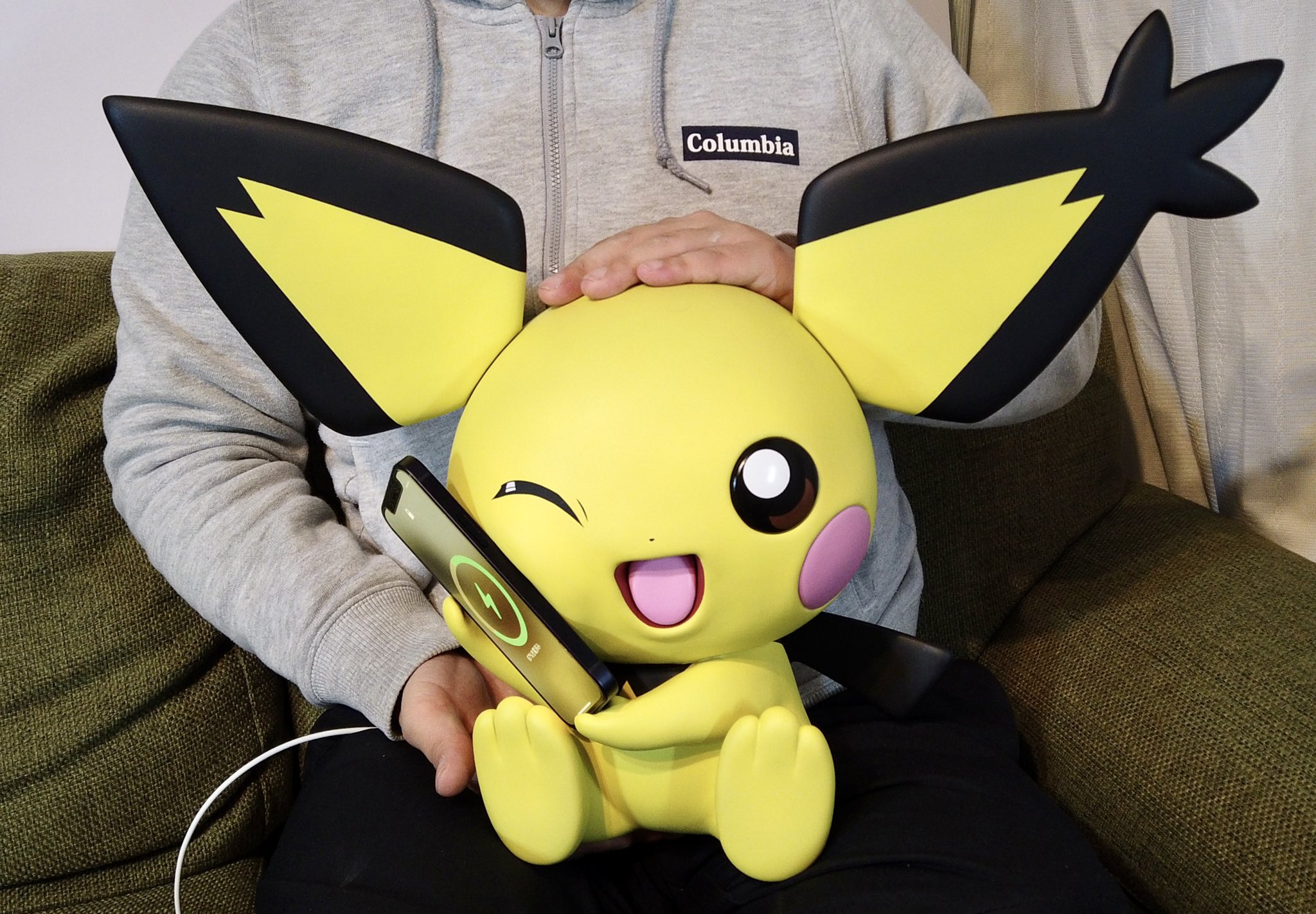 紙粘土で作った実寸大ピチューがすごすぎる ほっぺスリスリするとワイヤレス充電してくれる優れもの 話題の画像プラス 紙粘土で作った実寸大ピチューがすごすぎる ほっぺスリスリするとワイヤレス充電してくれる優れもの 話題の画像プラス