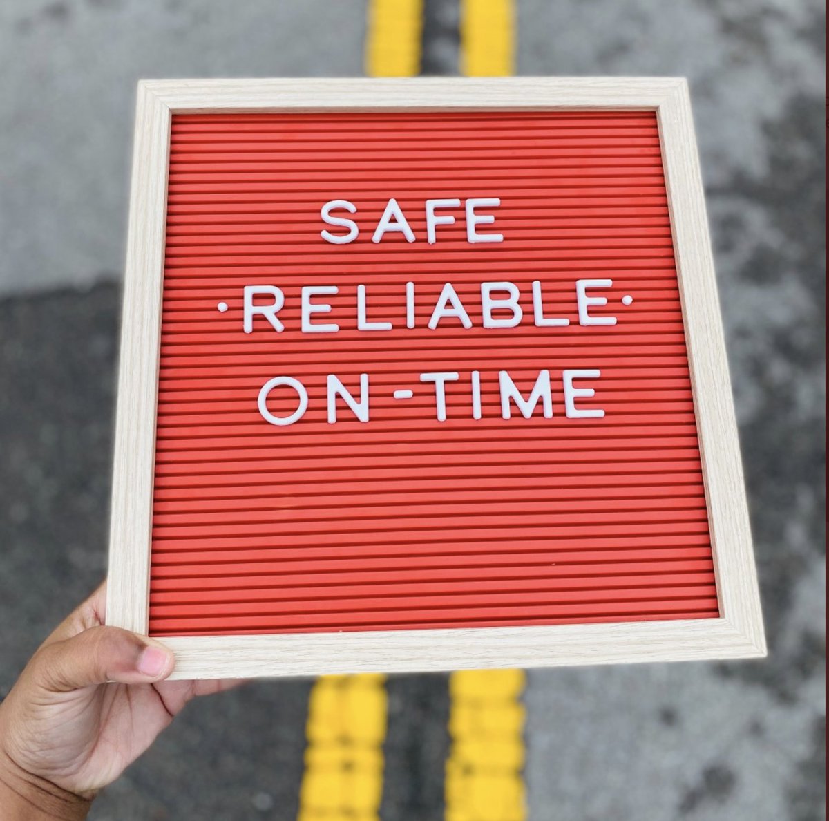 İddalıyız! Sağladığınız #taşıma modu ne olursa olsun, #güvenlik, verimlilik ve yolcu deneyiminde çıtayı yükseltmenize yardımcı olabiliriz. 😎 Ulaşım uygulamamızla ilgili bilgileri buradan alın: htchivantara.is/370DY9F #ScaleDigital