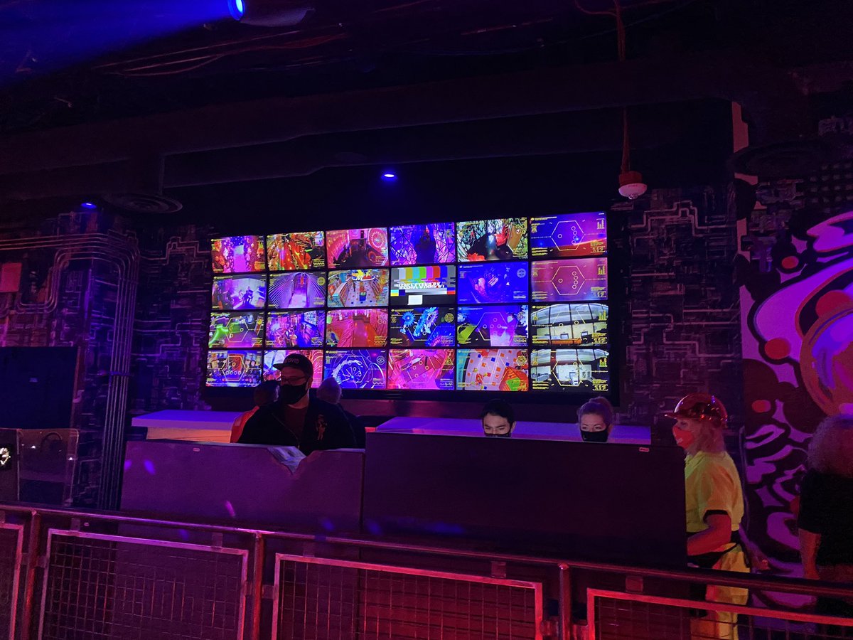 Next we have the heart of Omega Mart: the factory with slides (that, YES, you can ride!!) as the arteries. The area is filled to the brim with steep spiral staircases and interactive games and activities.