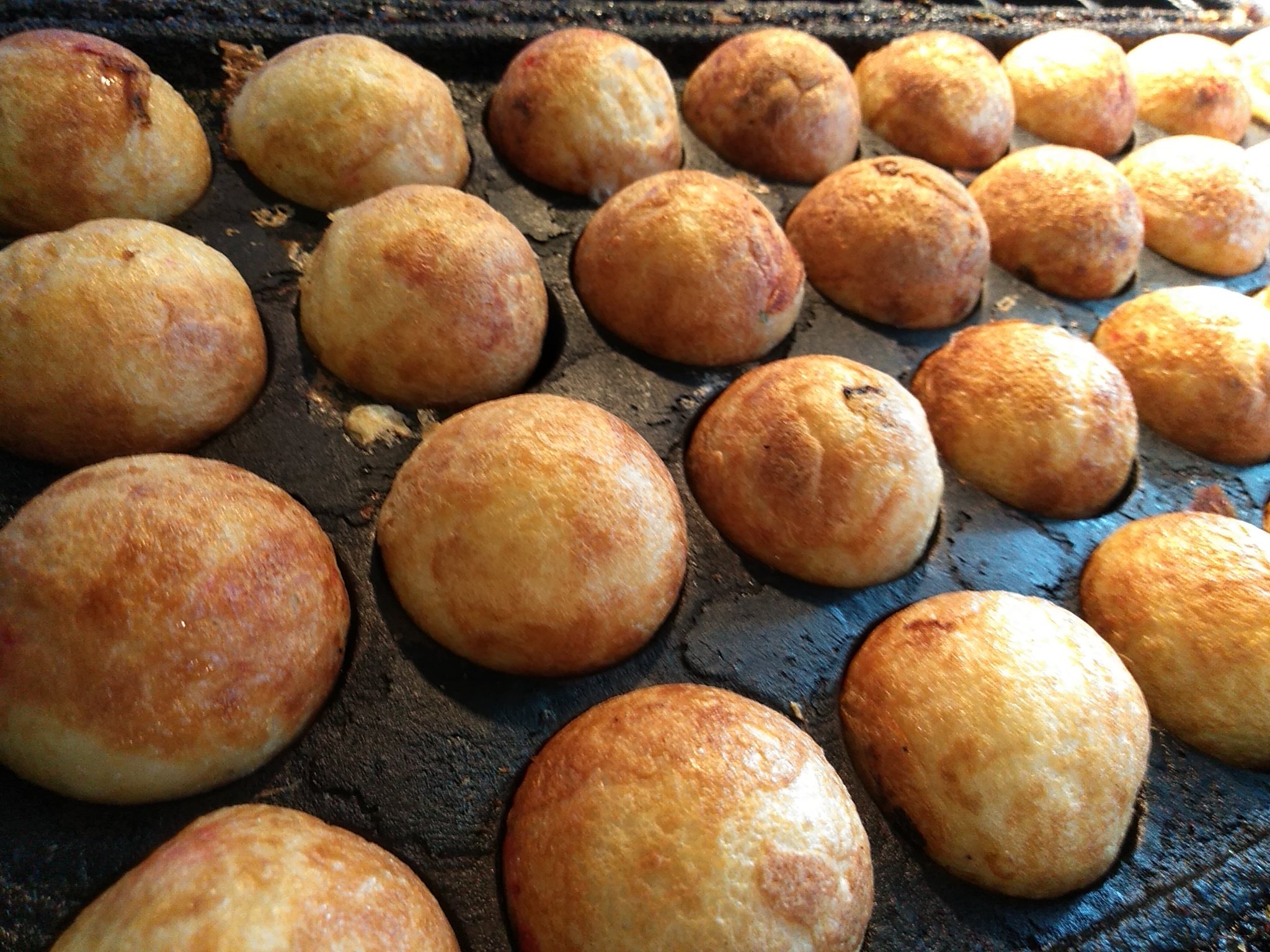 焼きたて屋 山形 移動販売車 こんにちは 焼きたて屋山形のハヤピンです 明日2月日 土 はベガスベガス南陽店での販売となります たこ焼き各種0円で通常の半額での販売です 是非ご来店下さ い