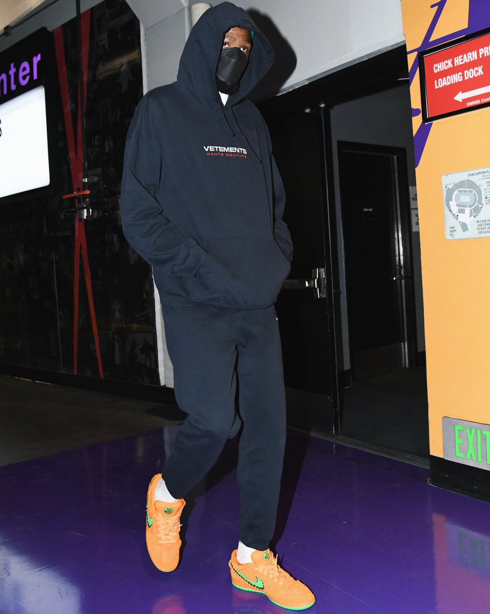 kevin durant sweatpants