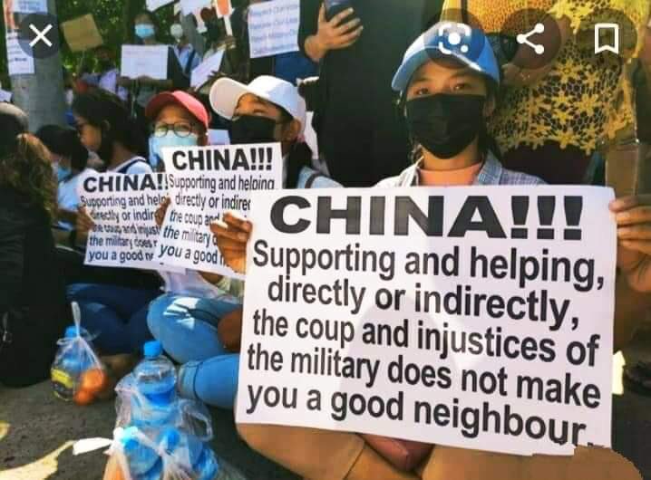 BoOwn6's tweet photo. 我们不需要中国大使馆请离开
တရုတ်သံရုံး အလိုမရှိ ထွက်သွား
Embassy of China! Get OUT from Myanmar
Myanmar people don't want you
YOU have NEVER been a Good Neighbor https://t.co/Ozwz9zxTGg