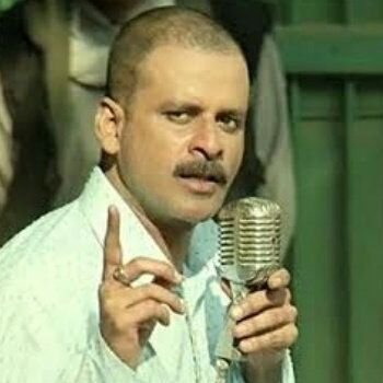 JIratkar's tweet photo. Me telling something to Shweta 
Shweta : I won't tell anyone. 

Le Shweta on zoom call : 
Hazraat Hazrat Hazrat #shwetayourmicison #Shweta #shwetamemes https://t.co/6A4zacPeJP