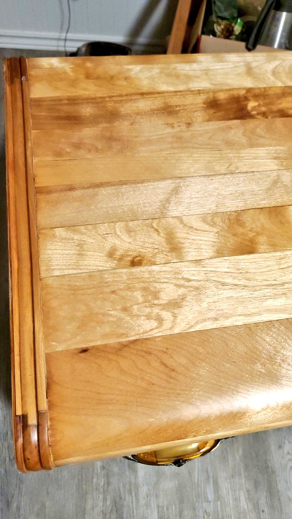 jason_loxton's tweet photo. Refinished another #HeavyGarbage find. Pretty happy. [After.] https://t.co/BKAuVD1GFB