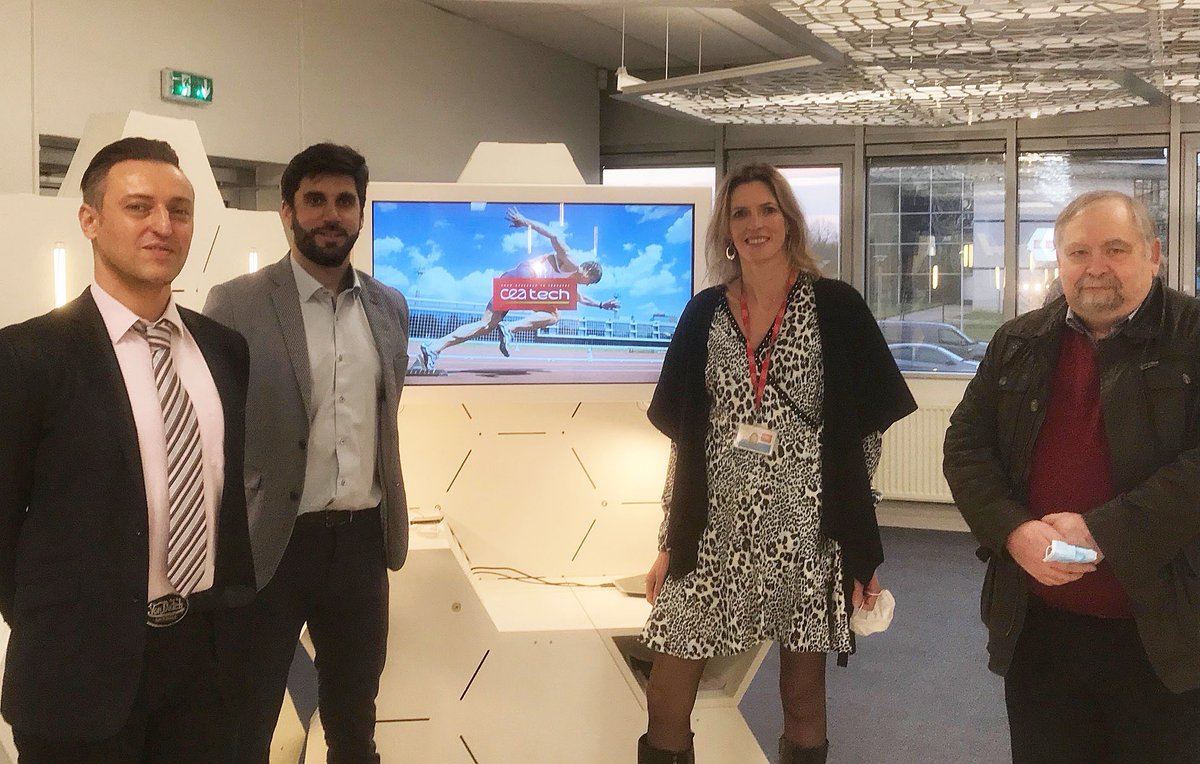 poleTechno52's tweet image. 08/01/2021 visite du #CeaTech à #Metz Nicolas FRIOT @CCITroyes à gauche et Christophe JUPPIN @CCIHauteMarne Meuse. Florian PICARD et Sophie LECRIVAIN-LAURENT  tous deux responsables partenariats industriels au #CeaTech pour développer l’innovation au sein de nos entreprises