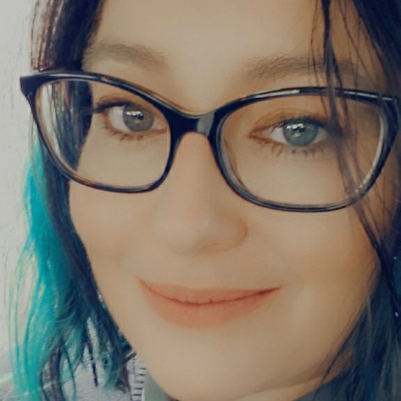 ALaurahere's tweet image. #NewProfilePic