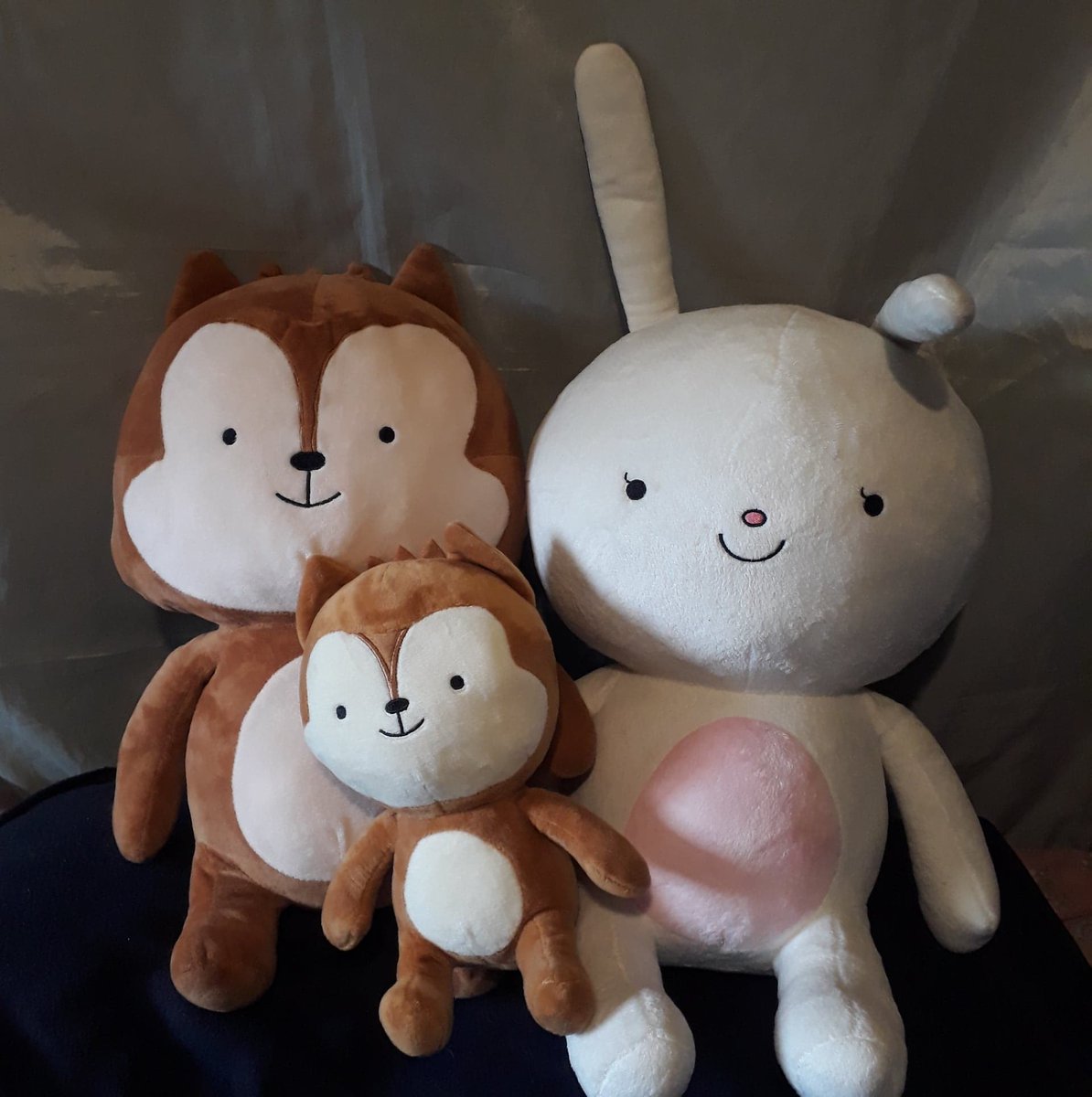 WTS / LFB

PH | ONHAND
Shopee COD: shopee.ph/DOTS-Descendan…

✨ Descendants of the Sun Dolls ✨

💸 Couple ₱850
💸 Hayang XL, Neukkun XL ₱450
💸 Neukkun L ₱250

✅Official

Size: 45-50cm

-
tags: kpop kdrama dots songsong joongki hyekyo ost album true beauty giveaway ga merch