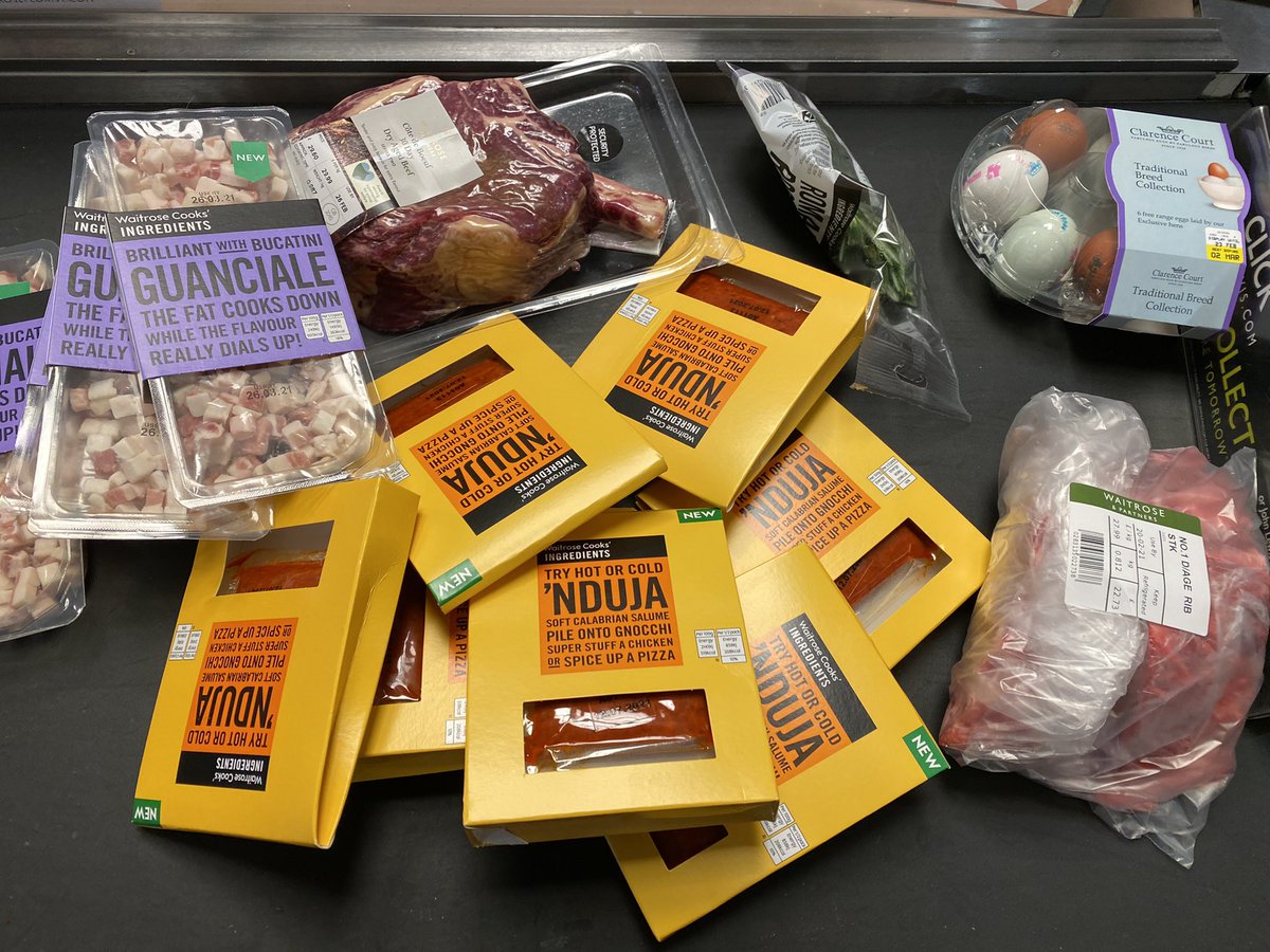 malikdinata's tweet photo. New year resolution: “I swear I’ll eat less meat in 2021”
By February: 🙄 https://t.co/b5MFTMEYCC
