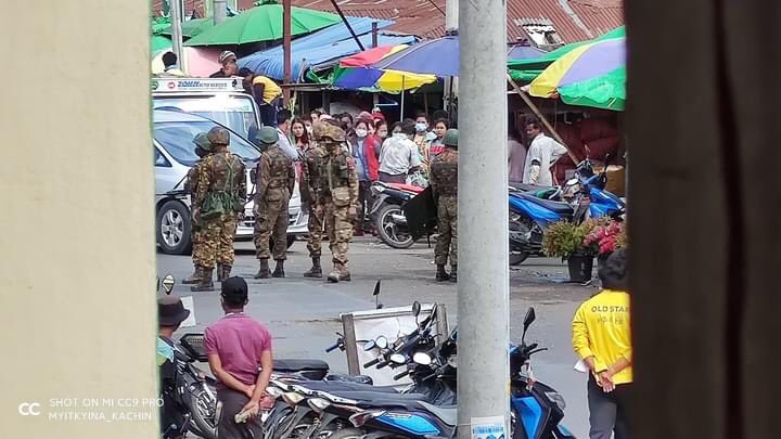 It says around 14 were arrested by military in this morning (in MyitKyiNa)
WE NEED JUSTICE 
#WhatsHappeningInMyanmar
#Feb19Coup
