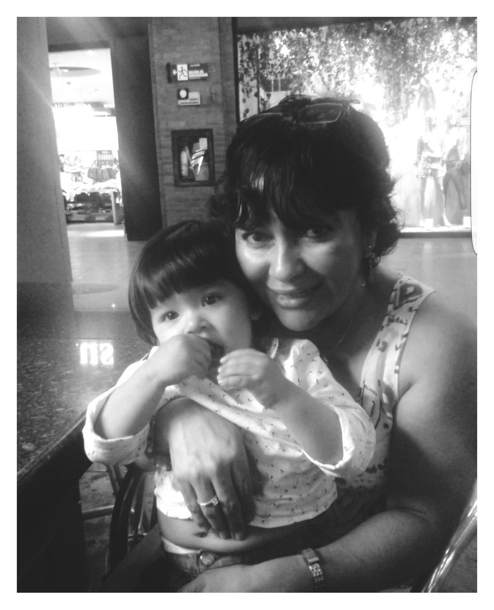 LinamManzano's tweet photo. 6 años sin vos!!! https://t.co/aeqLwjLXnI