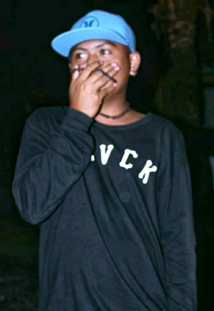 itsblackflow's tweet image. 🤔🤔🤔