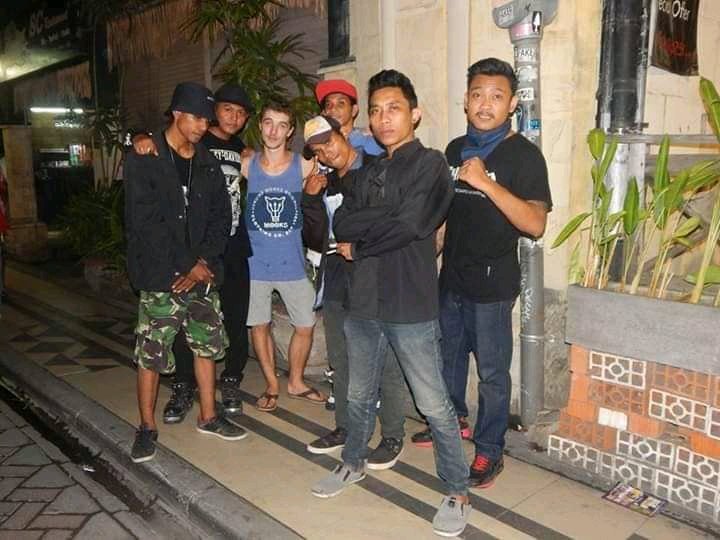 itsblackflow's tweet image. 