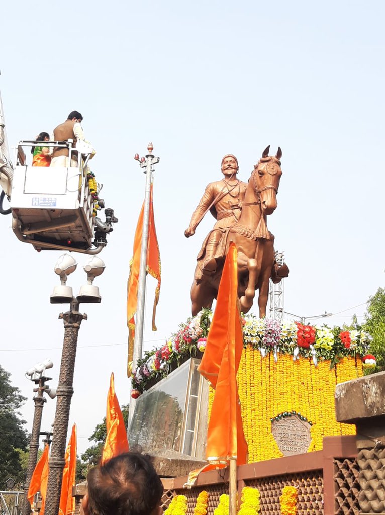 SShendge_'s tweet photo. हिंदवी स्वराज्य संस्थापक छत्रपती शिवाजी महाराजांना जयंतीदिनी त्रिवार वंदन! 🙏🏻🙏🏻🙏🏻 #शिवजयंती https://t.co/yz9rqOOB7O