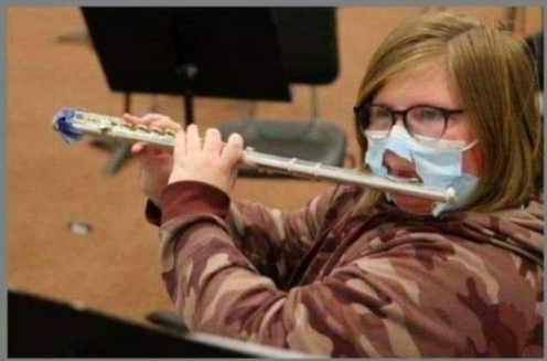 lynncomerford's tweet photo. making music in 2021

#covid1984
#FaceMasksWork https://t.co/uA0jHgiF7a