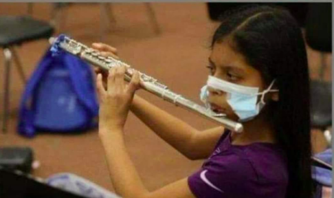 lynncomerford's tweet photo. making music in 2021

#covid1984
#FaceMasksWork https://t.co/uA0jHgiF7a