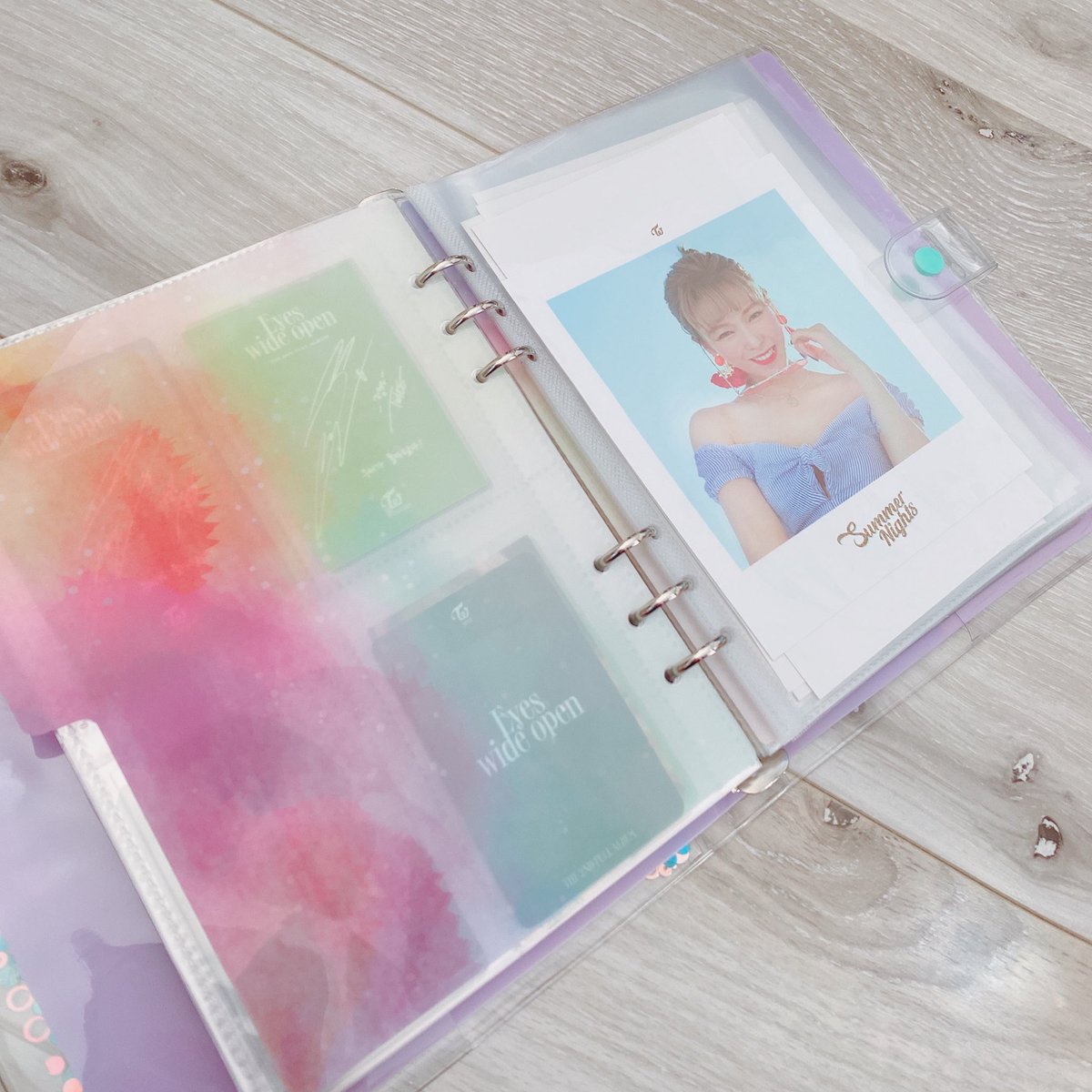 てんもーぱん セリアでトレカケースに良さげなの見つけた ファイルとカバーと中身を好きな組み合わせで作れるしデザインも可愛くてめちゃくちゃ良い Niziuのトレカとかも増えてきたらまた買おう Twice Niziu