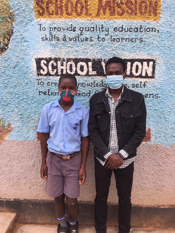 #FacesUp tweet media