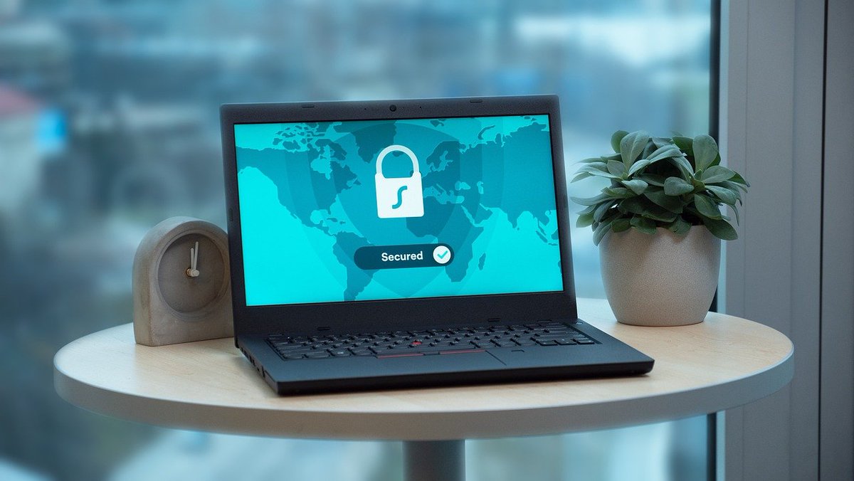 DukenNL's tweet photo. Handleiding VPN verbinding en anoniem downloaden https://t.co/BIq8bsfy6e #duken #downloaden #vpn #pia https://t.co/t2mcHLWqMC