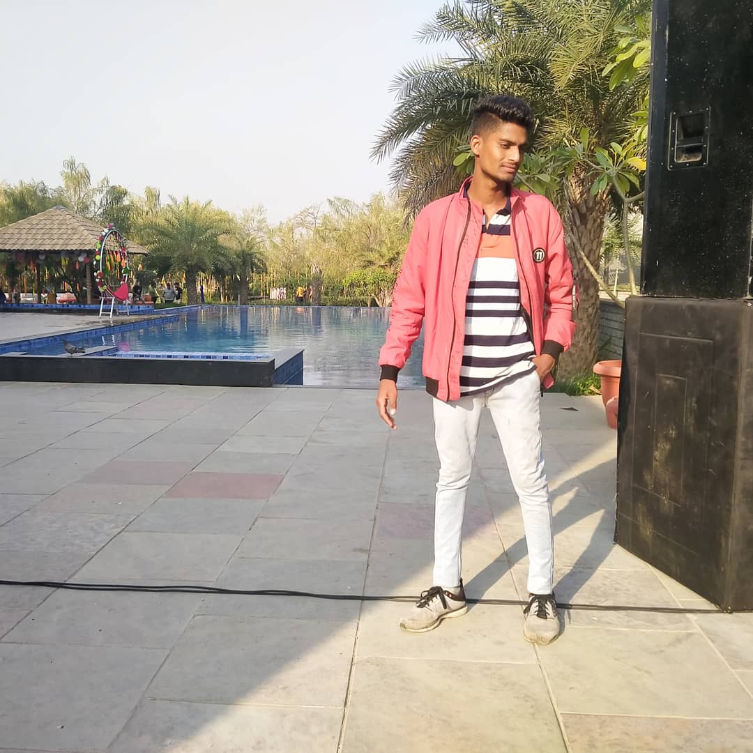 DJRekus's tweet photo. DAY SECOND and round first
🍹POOLSIDE 🥂
// Pool party
#daysecond #round #first #pool #poolparty #poolside #poolsidevibes #poolguy #poolgirl #pooldance #rempwolk #poolboy #poolfun #poolmaintenance #poolafterdark #swimmingpool #poolconstruction #rekus #jaipurfam https://t.co/MoWQJ1eGFH
