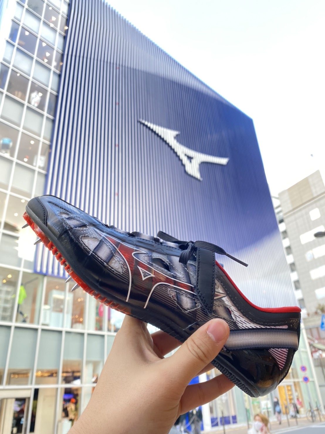 Mizuno Osaka 反発力で選ぶ陸上スパイク ｘシリーズ ショートスプリンター ロングスプリンターに分けてのラインナップに一新 ミズノオオサカ 茶屋町 陸上スパイク X Blast X Laser ミズノオオサカ茶屋町5f売り場にて発売中 T Co