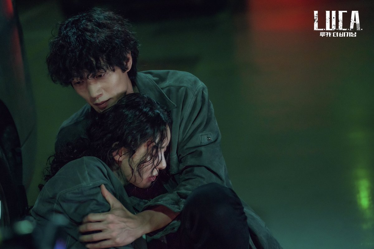 отряд хваран сериал тэхен. хваран дорама тэхен. отряд хваран. хваран дорама поцелуй. корейские дорамы начало.