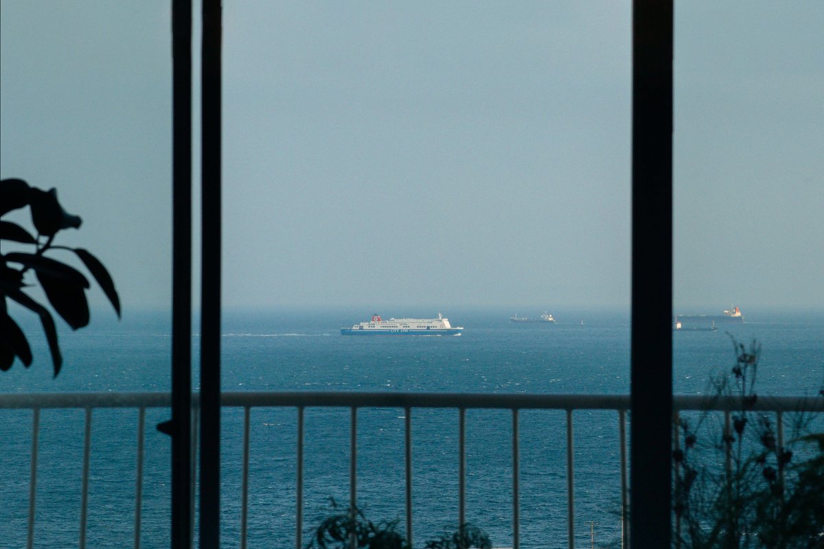 HamadaHideaki's tweet photo. 海がきこえる部屋で。
https://t.co/Cp0UuwgjfW https://t.co/XdeUmPSHhs