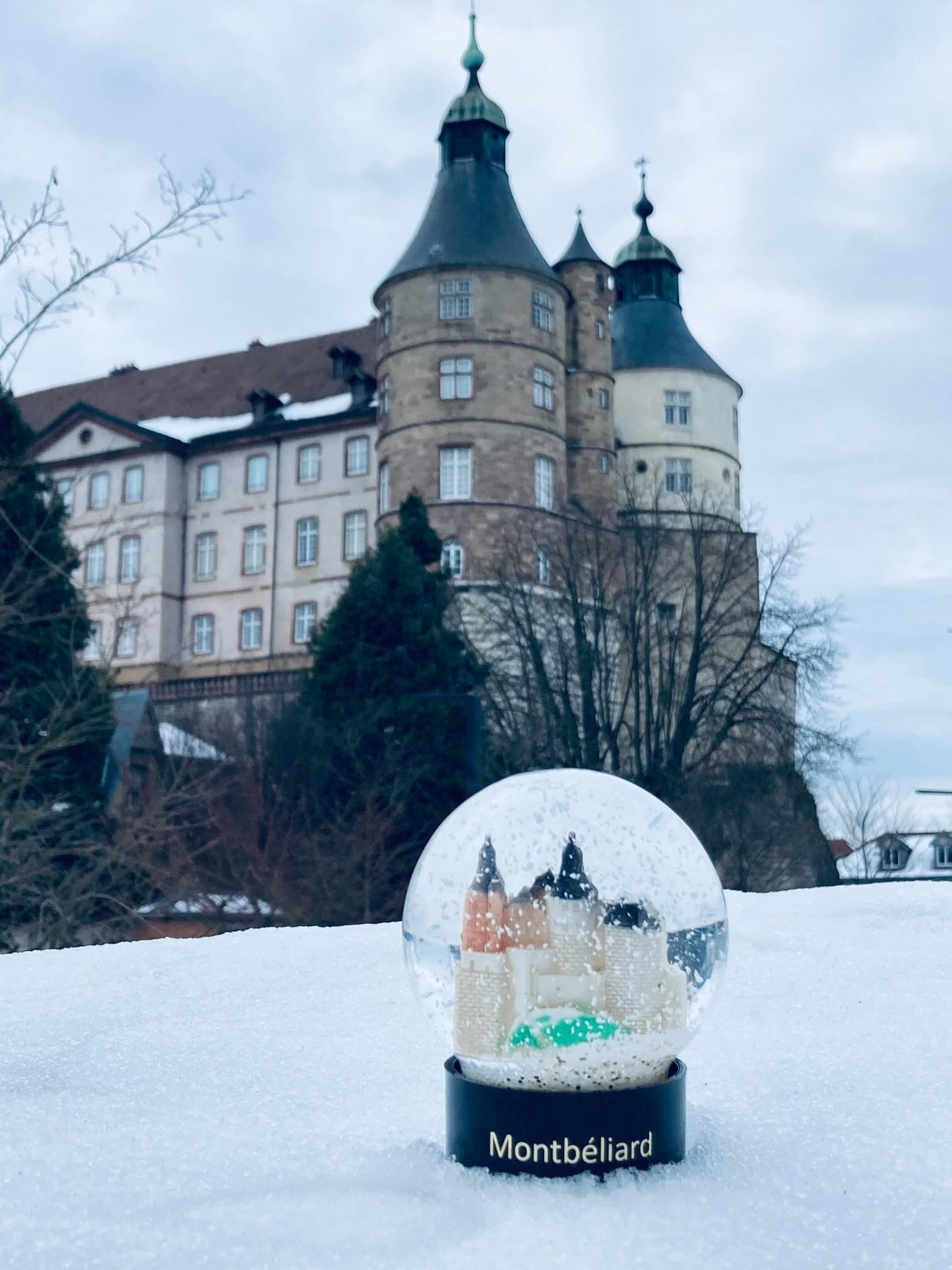 Boule à neige château de Montbéliard - Boutique de l'Office de Tourisme du  Pays de Montbéliard