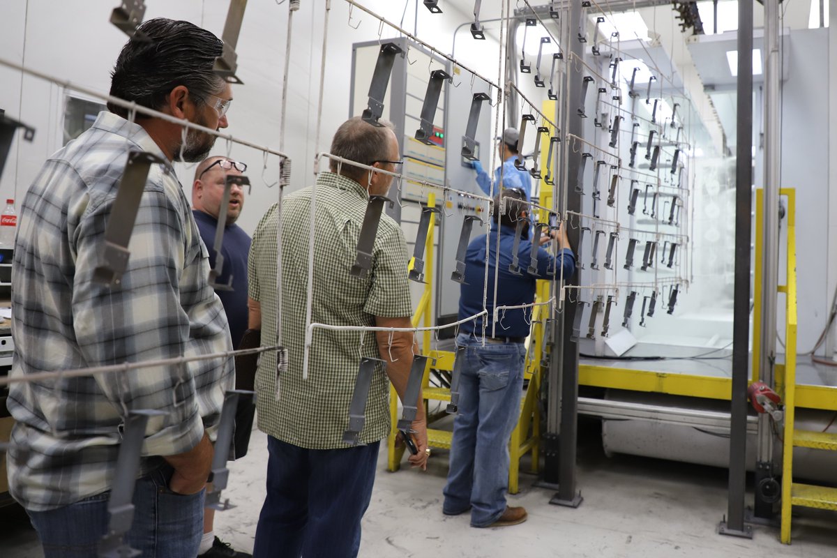 Powder_Coating's tweet photo. Our January/February cover feature explores the PCI Peer Group Program, jointly sponsored with @CCAI_TWEET. This one-of-a-kind experience brings #customcoaters together to collaboratively improve #powdercoating quality and processes. https://t.co/QgSFqXTzMr https://t.co/zqU0IGpW4w