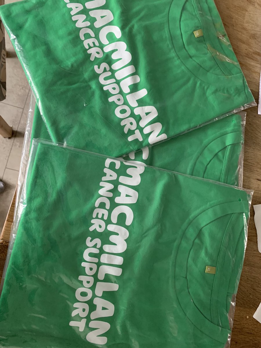 coach_jsmithson's tweet photo. A very green delivery from the @macmillancancer team ahead of our Big Family Quiz!

Have you got your quiz team together? Head over to the link in the bio to sign up and get involved!

Date: 6th March
Time: 5pm

#jsbigquiz #jscoaching https://t.co/ukcUN5RU11