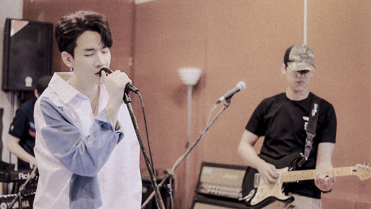joinme_srp's tweet photo. เก็บไว้ตรงนี้
  คำที่ฉันมีอยู่ข้างใน
    ยอมเป็น “ เ พื่ อ น “ ไม่สนิท...ใจ

         _ ♡⃕🪑𓂃 ✉️ ꙳⋆⏳°꒱

#เต้คิม
#ด้อมลุง https://t.co/CwsaFX5XbB