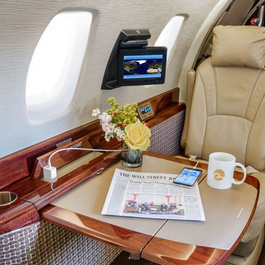 davincijets's tweet photo. How do you like your mornings? We prefer to take a quiet moment ourselves... recharge our devices, read the news and sip from a #DavinciJets mug full of something caffeinated too. ☕  #FlyDavinci #FlyDavinciJets #DavinciCharter #theartofprivateaviation #luxurytravel https://t.co/30fhz5vrQT