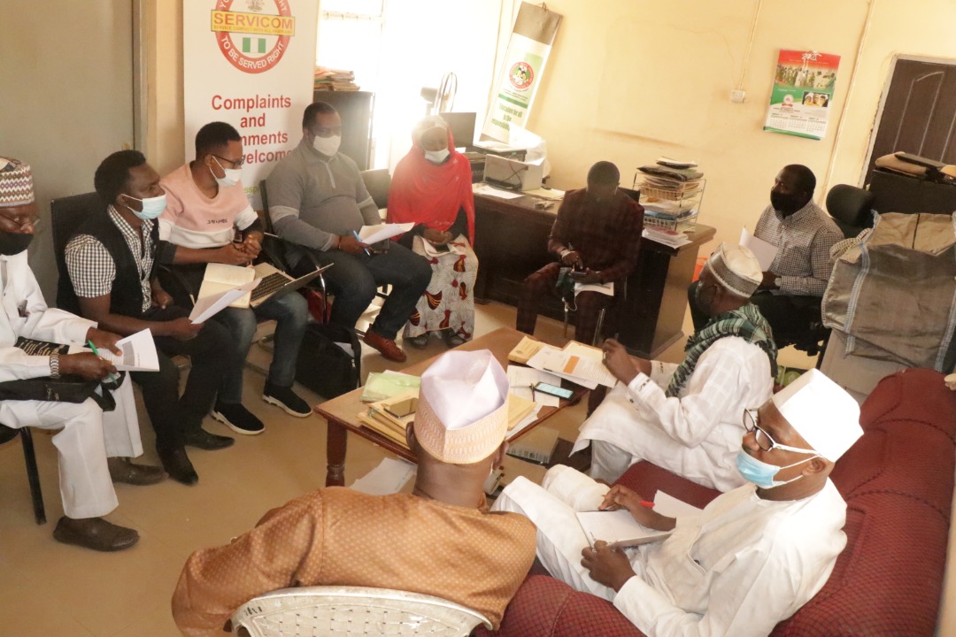 aidfoundation's tweet photo. #ECID in her collaborative effort with CS in @contactkdsg engaged with @KadunaSubeb on the issues related 2 increasing access to education for adolescent boys and girls, and PWDs. 1 out of many commitments by the board is 2 make school infrastructure PWD compliant.
#AIDFoundation https://t.co/6h5Mz9LkzD