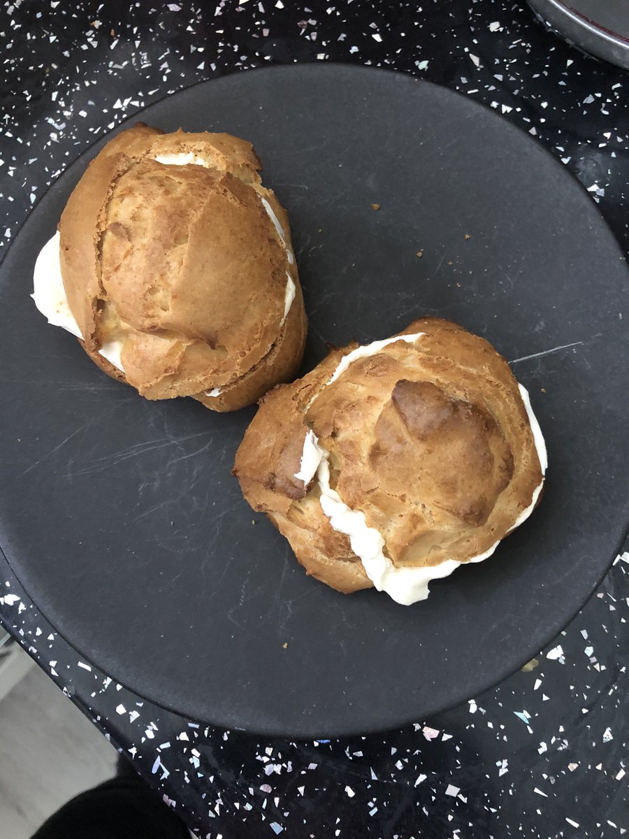 MJGoodman73's tweet photo. Choux buns made from scratch https://t.co/N7mQlnRO30