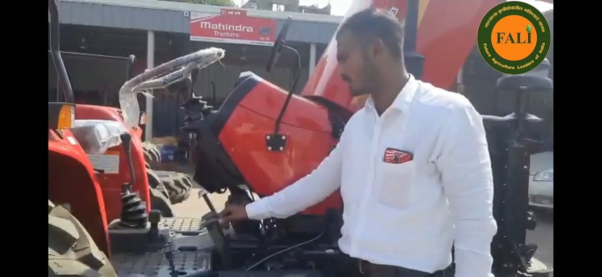 FALIAgriculture's tweet image. Field trips including virtual field trips related to #AgEngineering module are being conducted in FALI schools. 

Students are learning about different farm equipment and its uses.