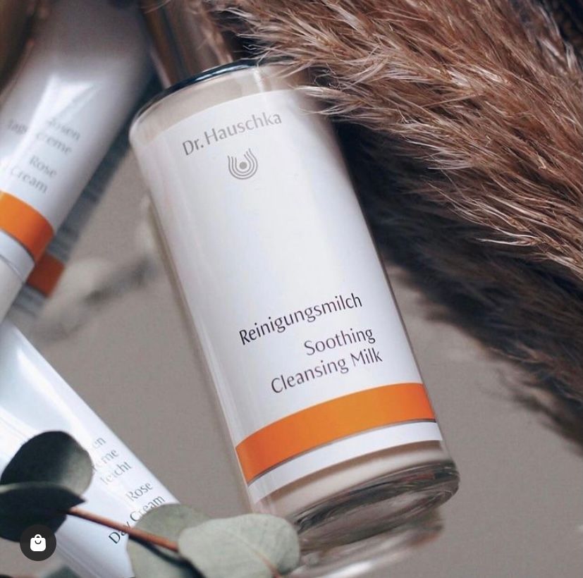 Let your natural beauty and authentic radiance shine through with Dr Hauschka soothing cleansing milk.
.
.
.
.
.
.
.
.
.
#shoplocal #organic #vegan #skincare #skincareroutine #glowingskin #skincareregime #vegansofinstagram #veganlovers #veganskincare #selfcare #skincarelover