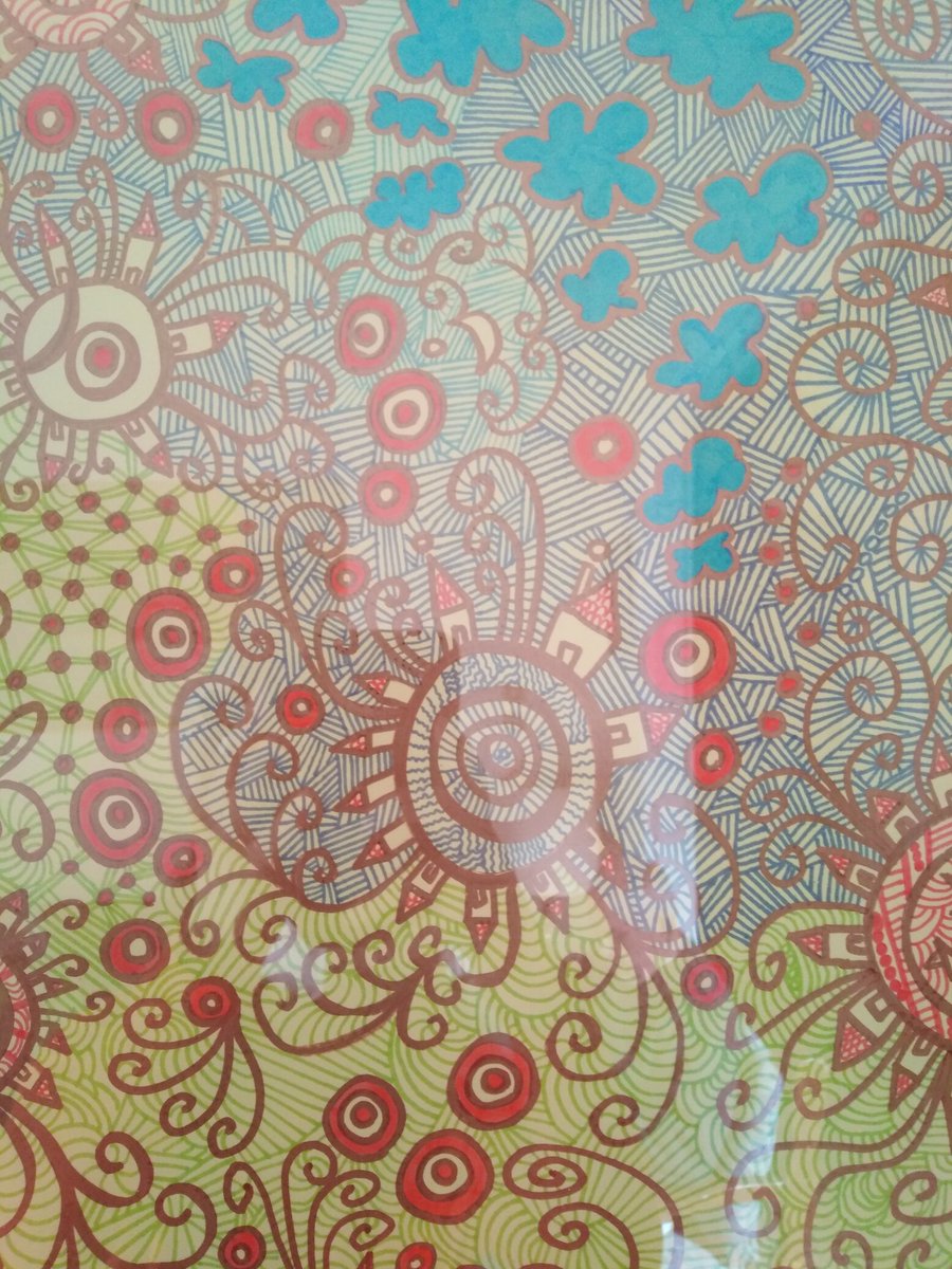 Details from my #artwork "fairy-tale-world" 🧚‍♀️in #greek "παραμυθοκοσμος"🇬🇷

If you want to have works from HildegArt in your living room, you can buy them at <a href="/Displate/">Displate</a> on a #beautiful #metal #print 🖼️

displate.com/hildegart/coll…