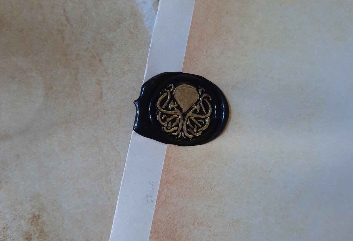 Frosty hat wieder einen tollen Brief von <a href="/Hyru_Lean/">HyruLean</a> bekommen.

Die sehen immer so klasse aus
#cthulhu #pnpde