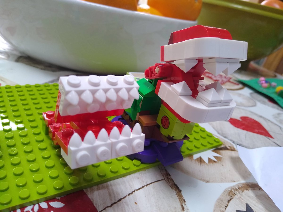 PercyPea's tweet photo. My five year old was so fed up not having access to Daddys LEGO Mario sets he's started making his own! @LEGO_Group  #LEGO #LEGOSuperMario #Nintendo https://t.co/wCVPm895jo