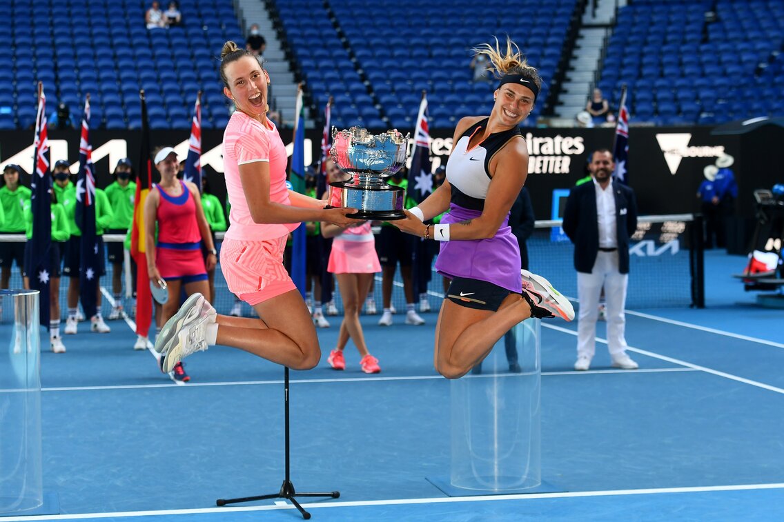 elise_mertens's tweet photo. Australian Open doubles champs!🏆🎉👯 Thanks partner for a great couple of weeks @SabalenkaA
#AO2021 #woehoe https://t.co/w7svnVUx1T