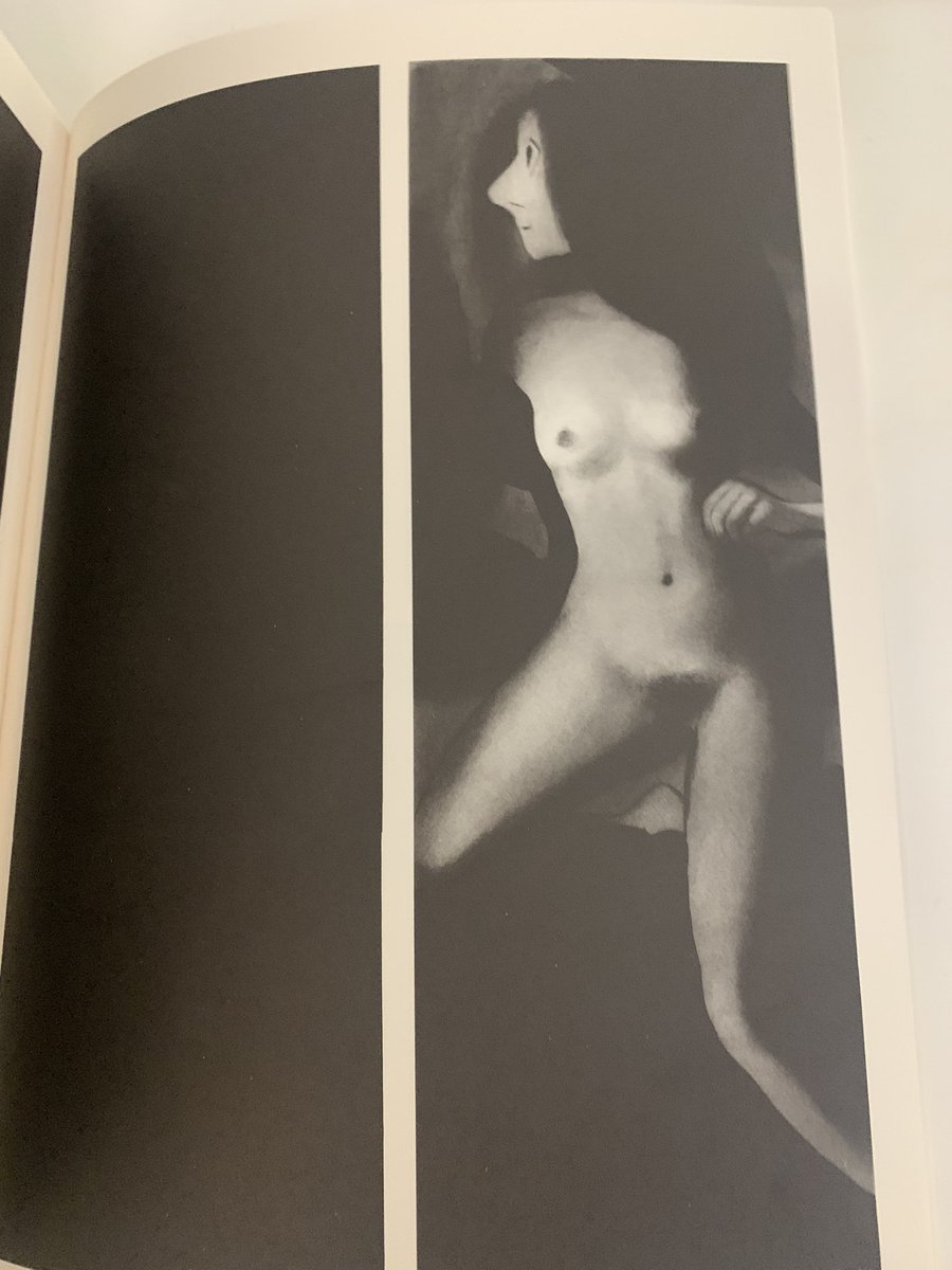 <a href="/mannocchia/">francesca mannocchi</a> <a href="/Einaudieditore/">Einaudi editore</a> <a href="/oblomovedizioni/">Oblomov Edizioni</a> Dora è magnifica (e oramai vedo anche io i triangoli). Ma Fior, leva il fiato.