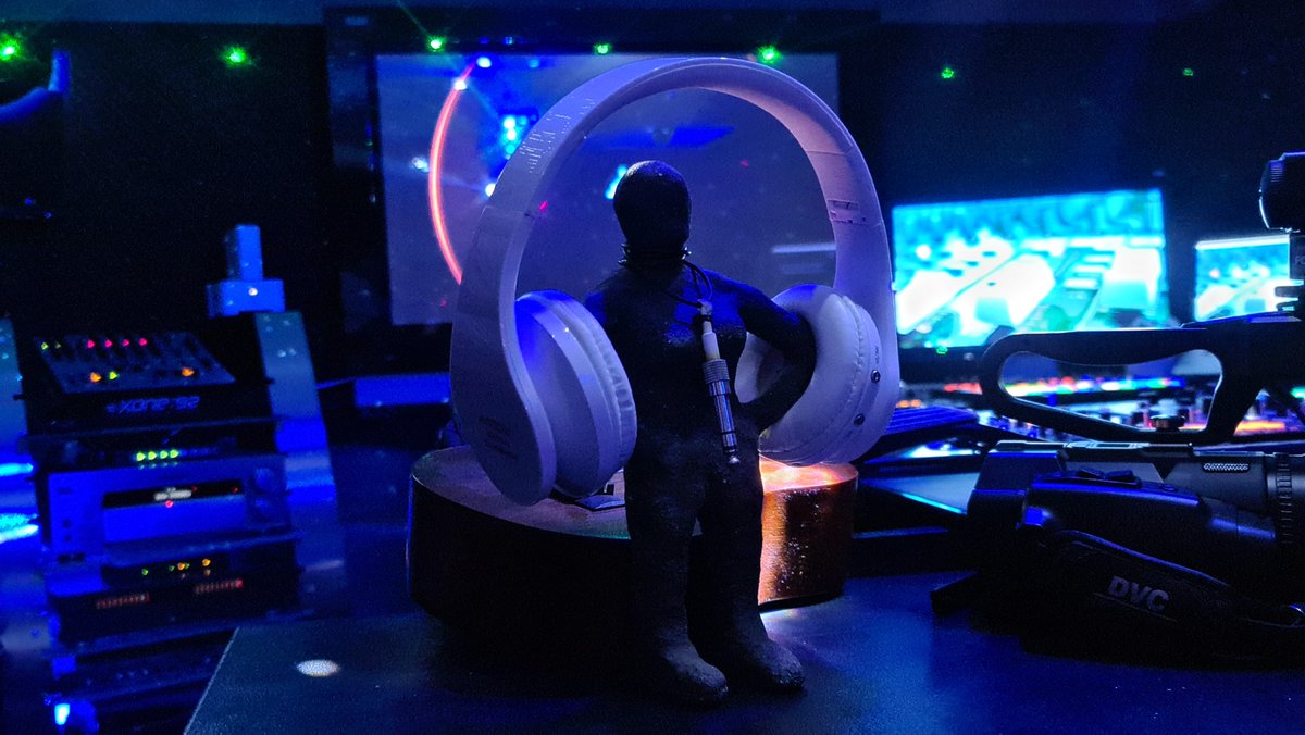 DJ_Master_Percy's tweet photo. where are my followers and fans?I am back! First big live show from 150 fans / follover" I love the music, a lot of fun and cozy hours of Elektrowerk Studio Radio &amp; mini Produce and DJ Session" With love, Master Percy https://t.co/8NLS4fIR5T